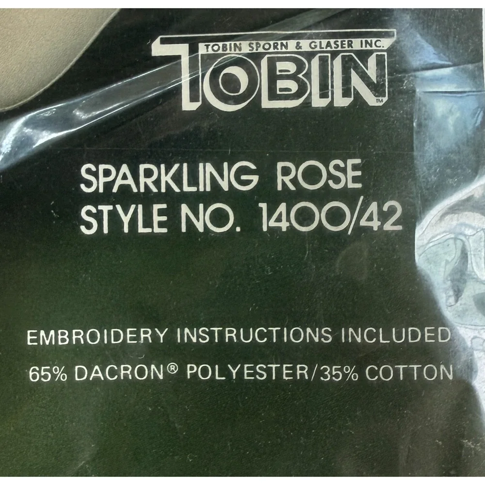 Tobin Stamped Tablecloth Sparkling Rose 1400/42 Oblong 58